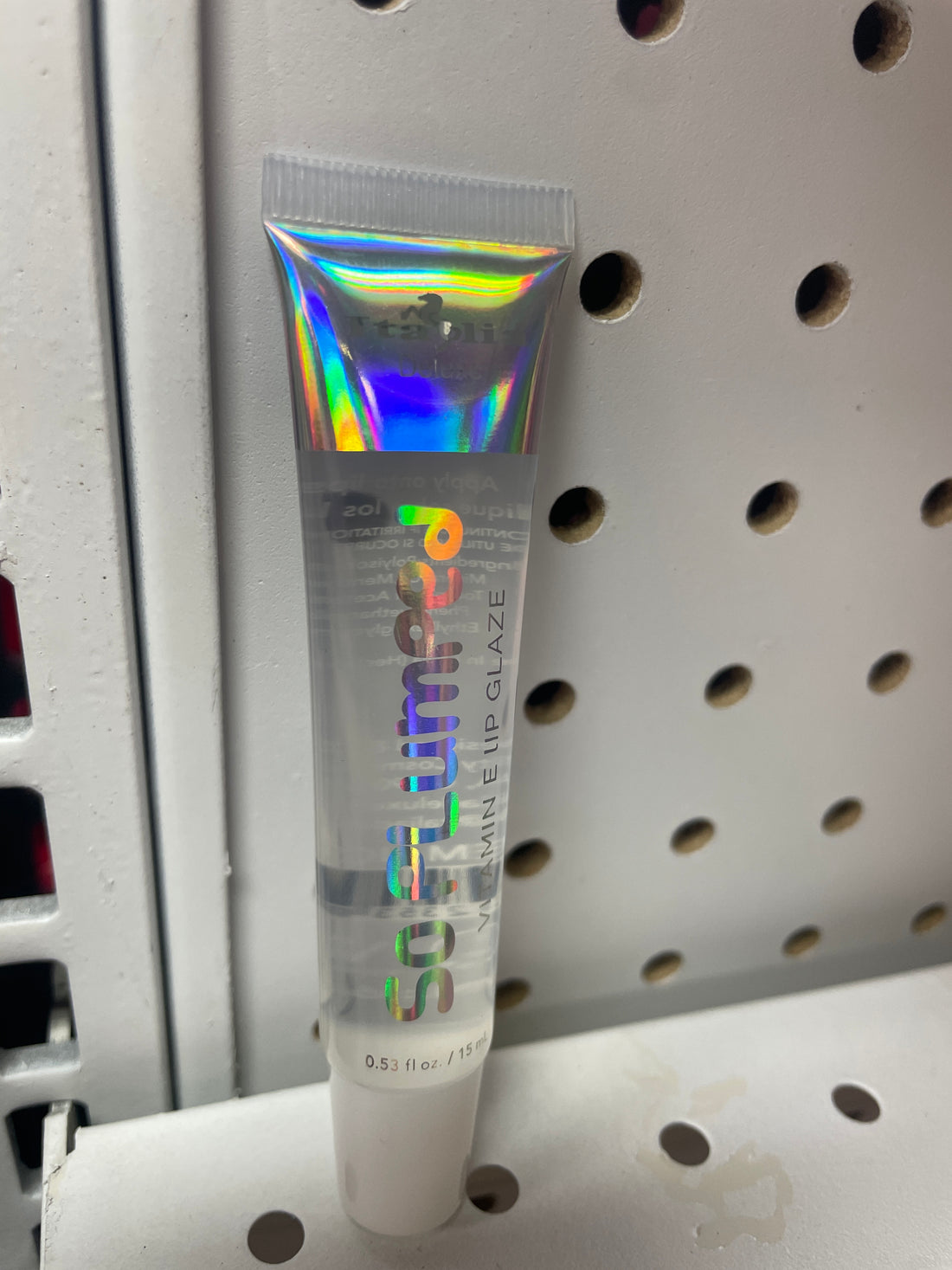 Plumping lip Glaze with Hi-Shine