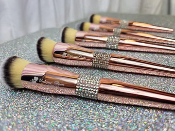 DIAMOND LUXURY BRUSH SET