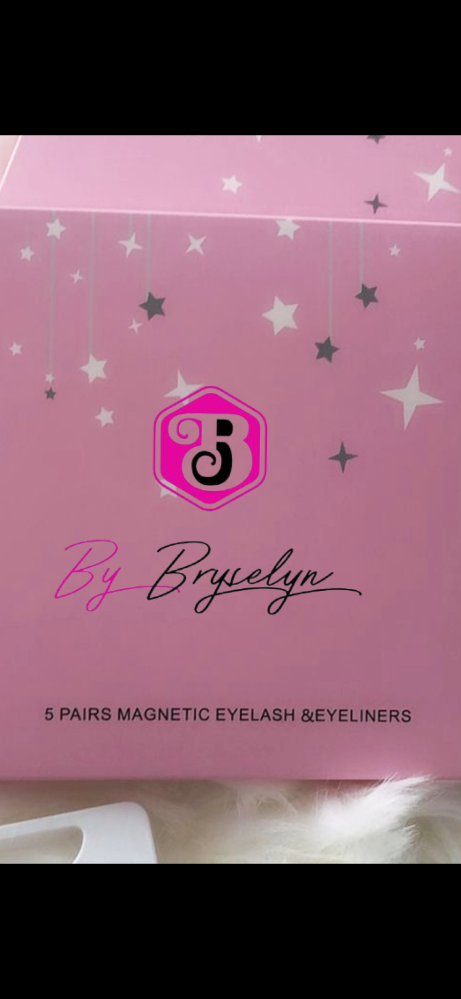 Magnetic eyelashes with eyeliner 5 pairs.