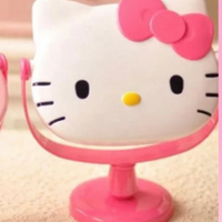 Hello Kitty mirro